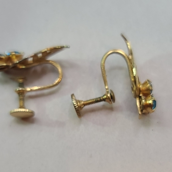 Vintage Screw Back Clip On Earrings Gold Tone Teal Jewels - Picture 2 of 2